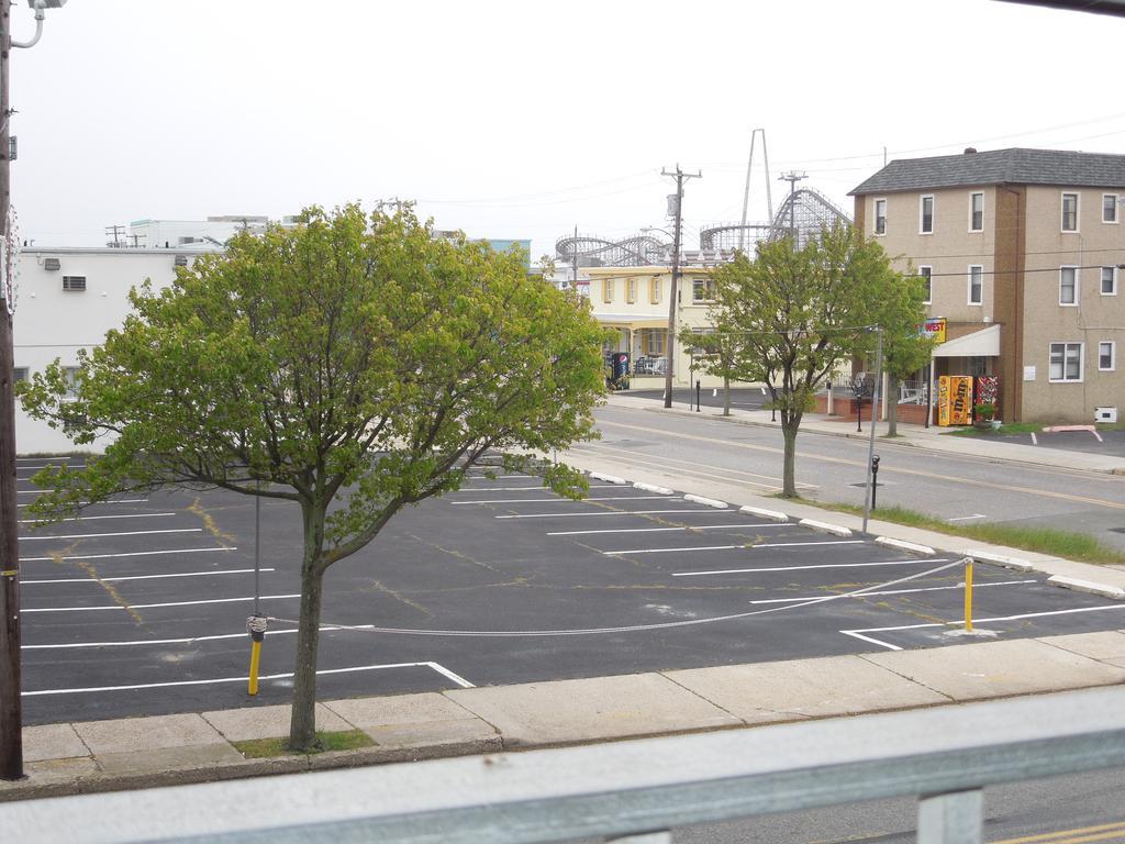 Brittany Motel Wildwood Exterior photo
