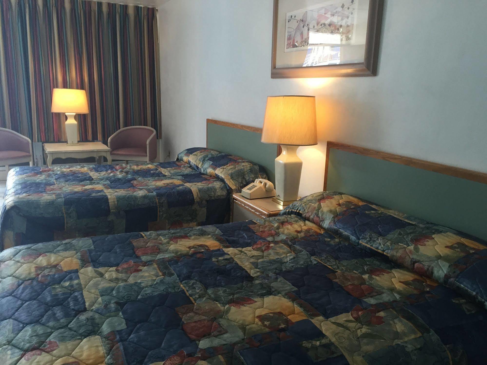 Brittany Motel Wildwood Exterior photo
